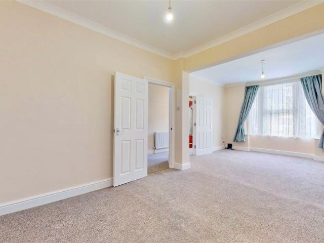 Carlton Road, Leytonstone E11, 4 bed terraced house to rent, £2,600 pcm | PrimeLocation