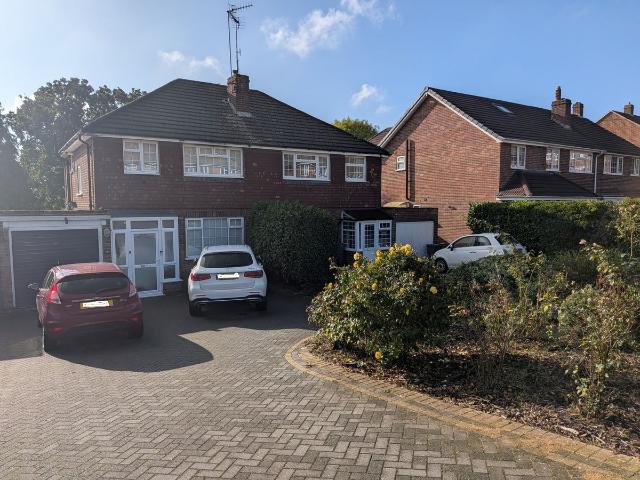 Carlton Road, Redhill RH1, 3 bed semi detached house to rent, £2,500 pcm | PrimeLocation