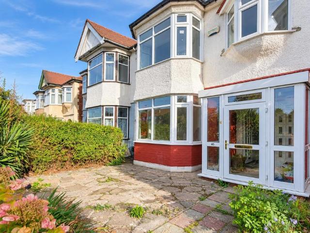 Carlton Terrace, Great Cambridge Road 3 bed terraced house to rent £2,800 pcm £646 pw