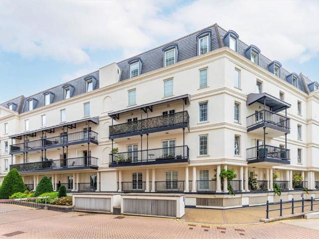 Carlyle Court, London SW10 2 bed flat to rent £5,997 pcm £1,384 pw