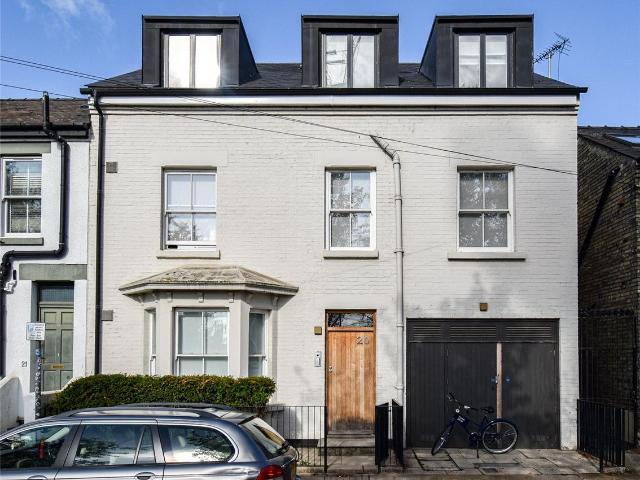 Carlyle House, 20 Devonshire Road, Cambridge CB1, 1 bed flat to rent, £1,700 pcm | PrimeLocation