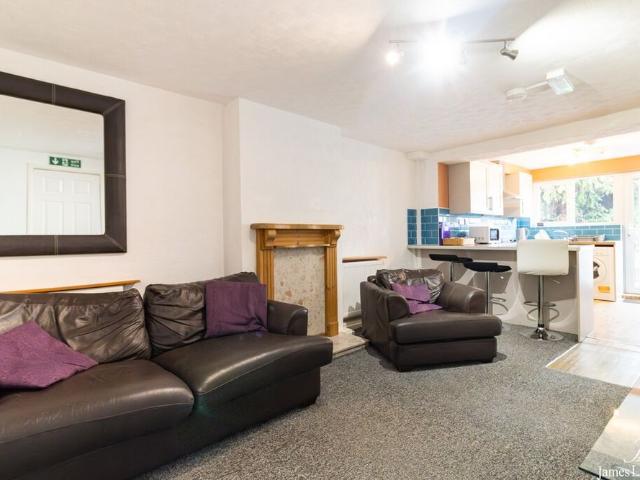 Carlyle Road, Edgbaston, Birmingham, B16