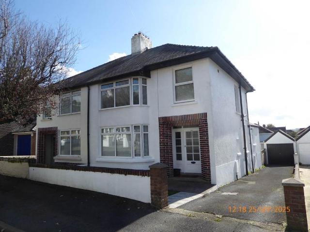 Carmarthen, 3 bed house to rent £1,350 pcm £312 pw