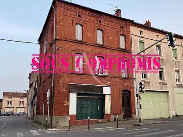 Carmaux 81400 Achat / Vente maison 4 pièces t4 au dernier étage terrasse