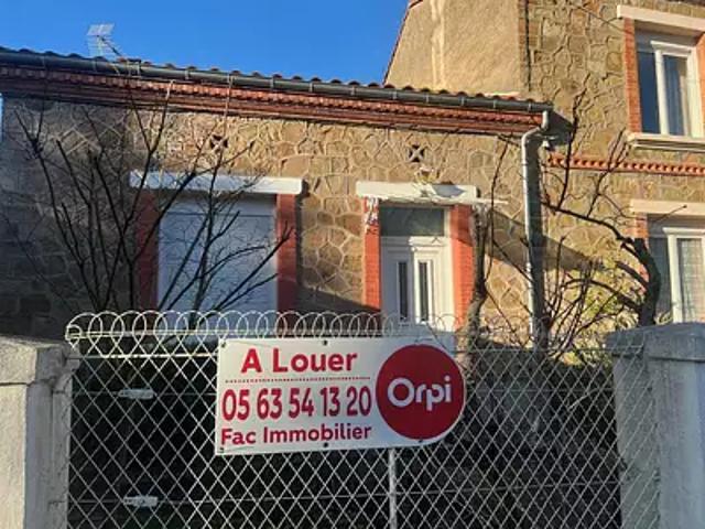 Carmaux 81400 Location maison 2 pièces t2 terrasse