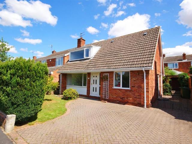 Carn Close, Lincoln 3 bed detached house to rent £1,200 pcm £277 pw