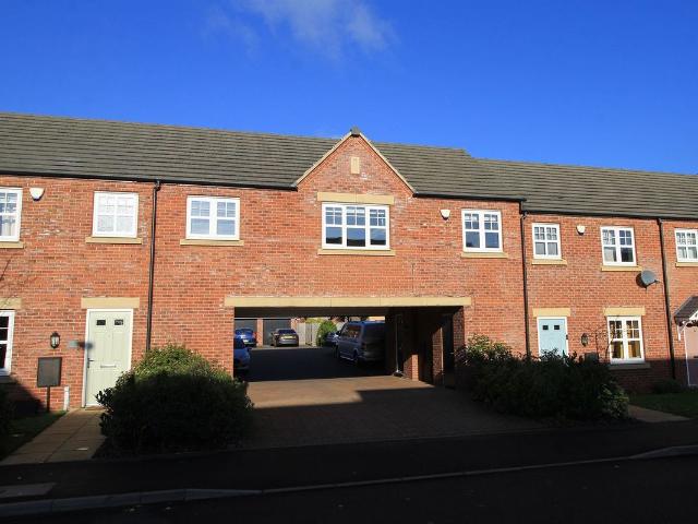 Carnation Road, Loughborough LE11, 2 bed flat to rent, £950 pcm | PrimeLocation