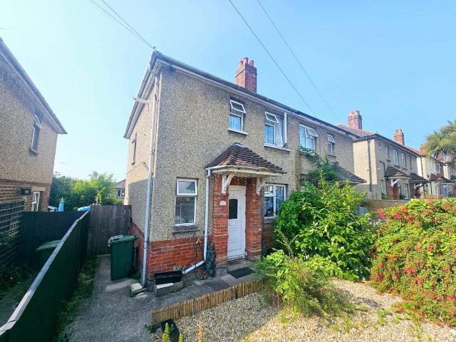 Carnation Road, Southampton SO16, 3 bed property to rent, £1,350 pcm | PrimeLocation