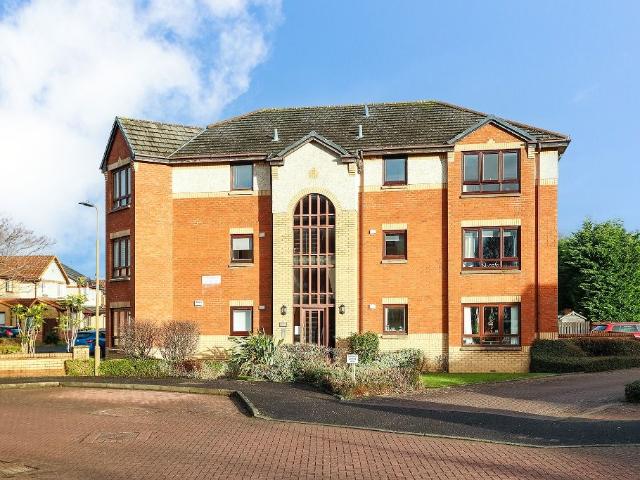 Carnbee Crescent, Liberton, Edinburgh EH16, 2 bed flat to rent, £1,200 pcm | PrimeLocation