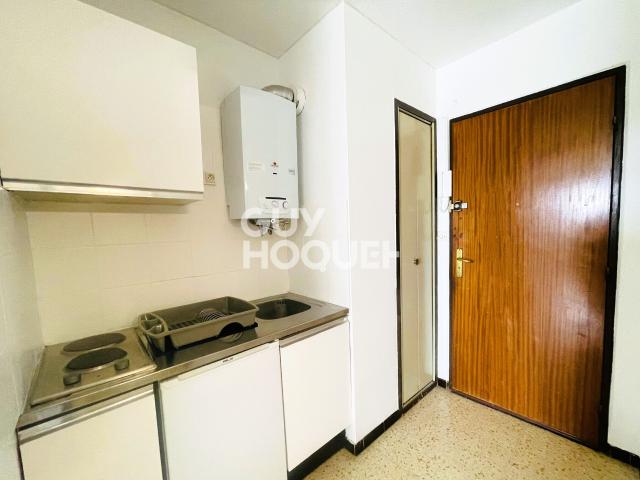 CARNON à louer Studio Cabine Meublé avec loggia 22.58 m²