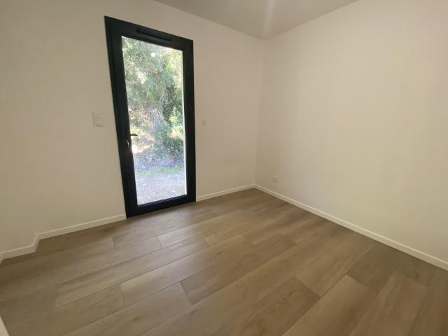 CARNOULES Villa entièrement rénovée de 95 m2 environ