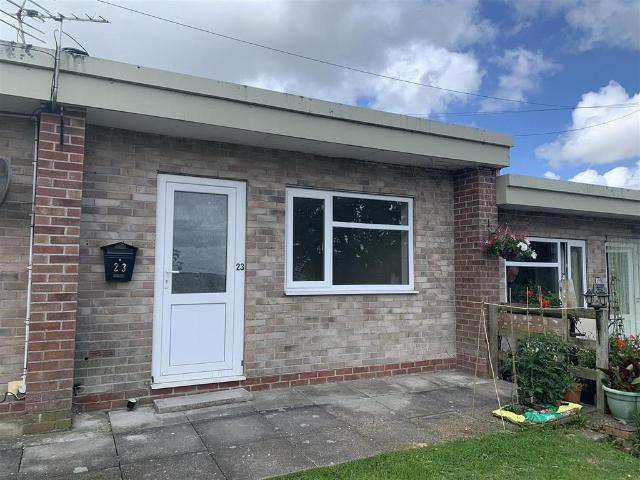 Carnmoggas, Little Polgooth, St. Austell 1 bed semi detached bungalow to rent £695 pcm £160 pw