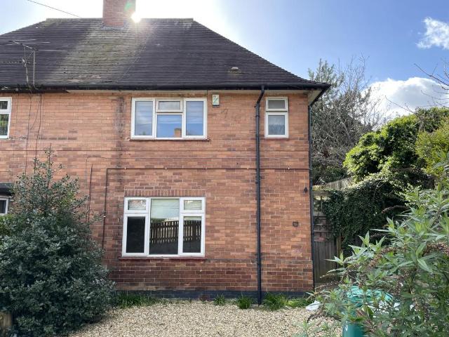 Carnwood Road, Nottingham, NG5 3 bed house to rent £1,050 pcm £242 pw