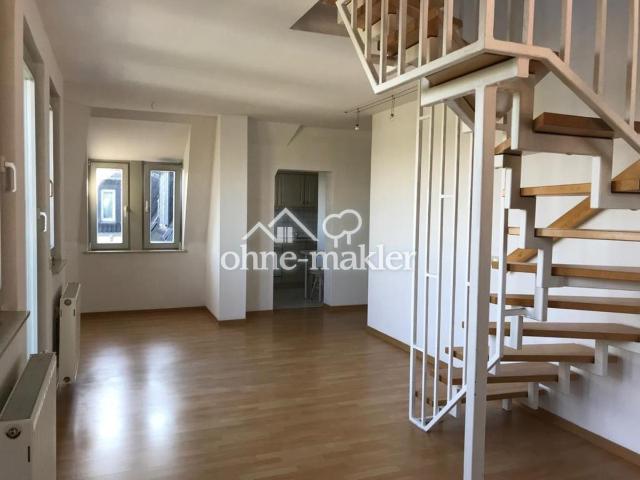 Carolastraße 32 Maiseonette mit Balkon und Kfz Stellplatz