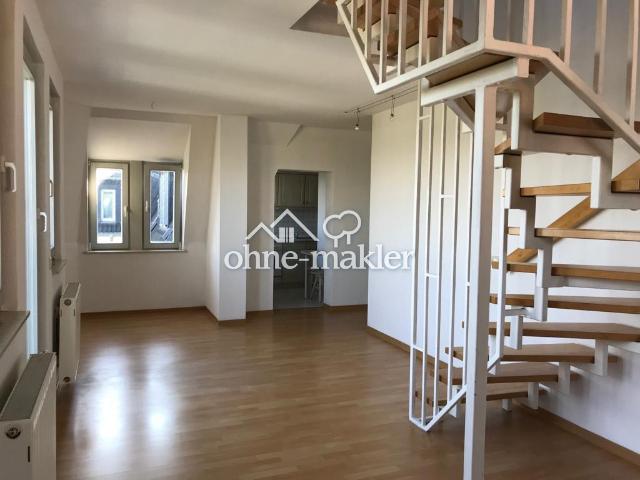 Carolastraße 32 Maiseonette mit Balkon und Kfz Stellplatz