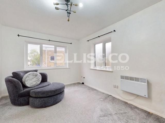 Caroline Close, UB7, West Drayton