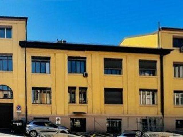 CAROUGE Appartement Traversant 3 pces ≈60 m² 2ᵉ étage SANS ASCENSEUR