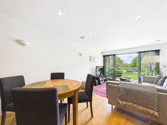 Carpenters House, Hampton Court Road, East Molesey, KT8