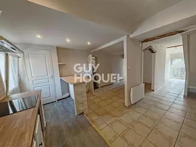 Carpentras 84200 Achat / Vente appartement 3 pièces t3 au dernier étage