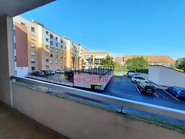 Carpentras 84200 Location appartement 2 pièces t2 parking