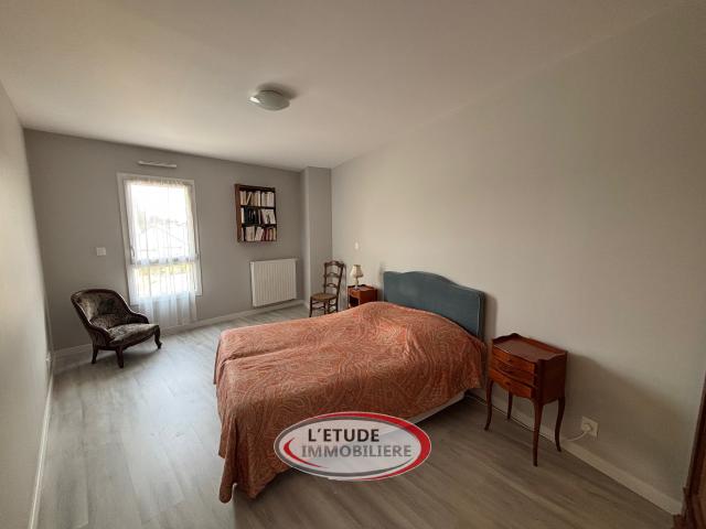 CARQUEFOU Appartement T4 avec grand balcon, garage, cave et stationnement privatif