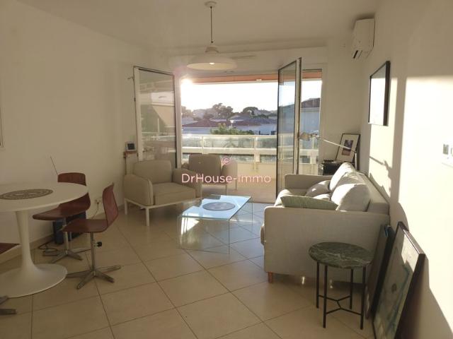VIAGER OCCUPE Appartement 2 pièces 41 m2 avec garage sur CARQUEIRANNE