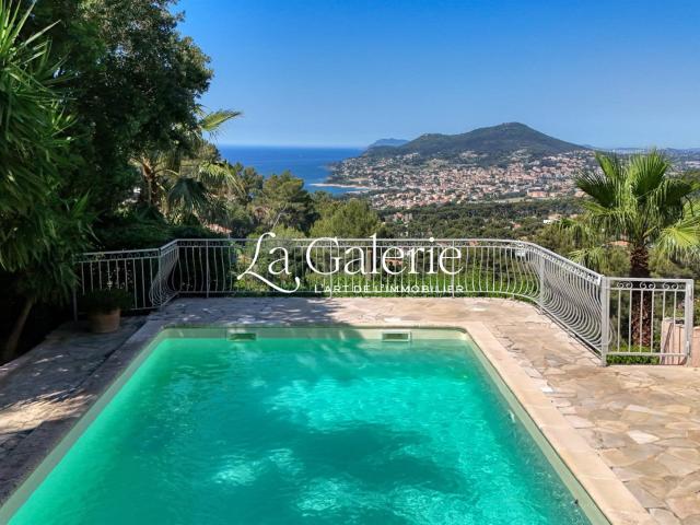 Carqueiranne Vue mer 196m² Carqueiranne