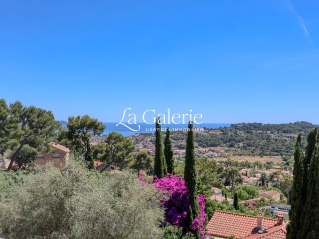 Carqueiranne Vue Dominante 106m² Carqueiranne