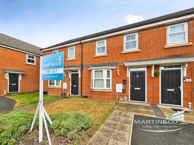 Carr Close, Kingsway OL16 3 bed mews to rent £1,325 pcm £306 pw