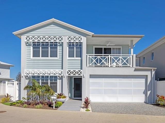 Carrabelle by Palm Lake Resort Forster Lakes