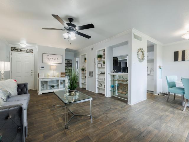 Carrara at Cypress Creek