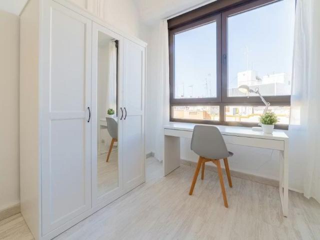 Carrer Conca, Valencia, Valencian Community 46008
