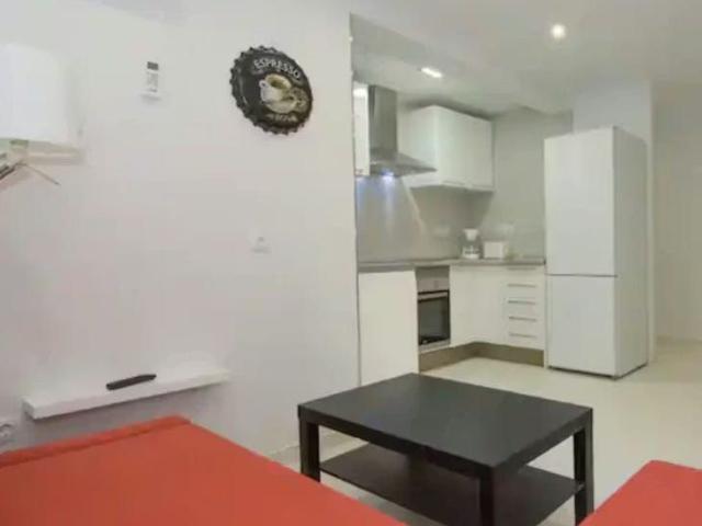 Carrer Arquebisbe Company, Valencia, Valencian Community 46011