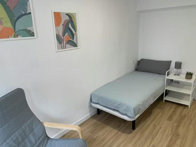 Carrer Badia, Montcada, Valencian Community 46113