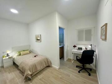Carrer Balmes, Burjassot, Valencian Community 46100