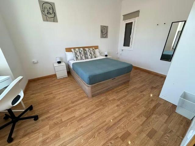 Carrer d'Occident, L'Hospitalet de Llobregat, Catalonia