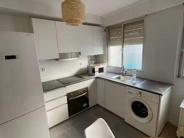 Carrer d'Agustí Sales, Valencia, Valencian Community 46007