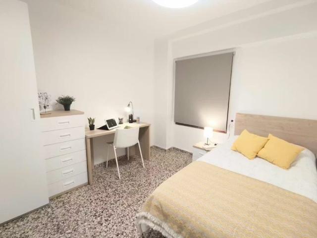 Carrer d'Alcoi, Moncada, Valencian Community 46113