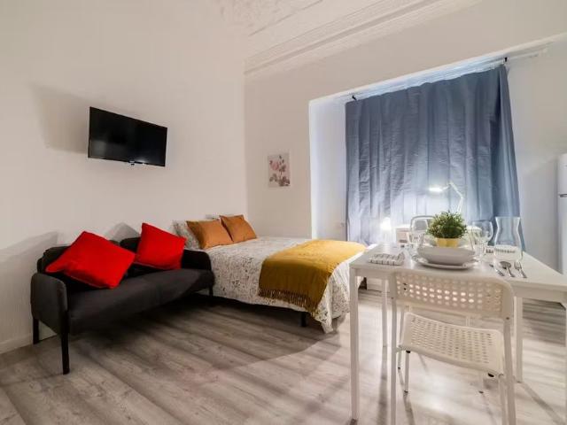 Carrer de Císcar, Valencia, Valencian Community 46005