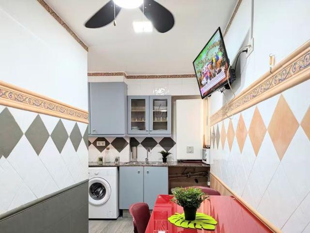 Carrer de Bailén, Burjassot, Valencian Community 46100