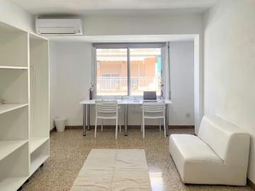 Carrer de Bernat i Baldoví, Burjassot, Valencian Community 46100