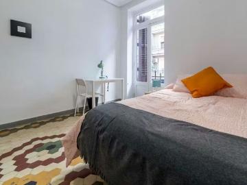 Carrer de Buenos Aires, Valencia, Valencian Community 46004