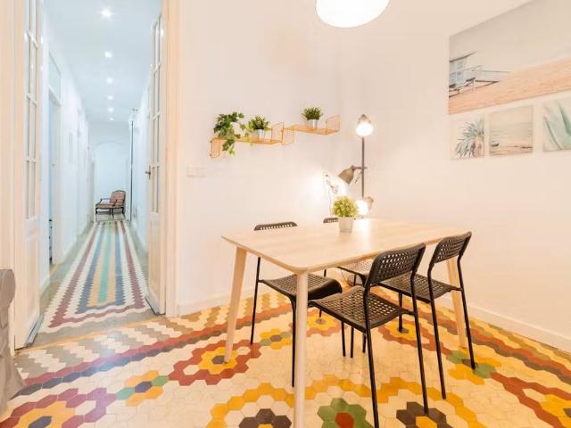 Carrer de Guillem de Castro, Valencia, Valencian Community 46003