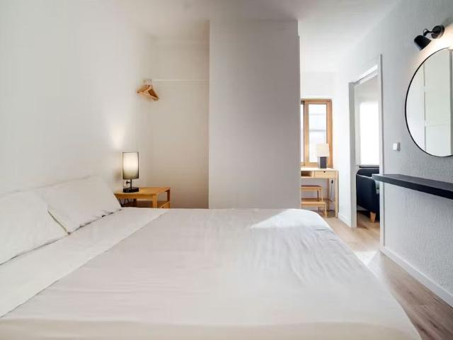Carrer de Don Juan de Austria, Valencia, Valencian Community 46002