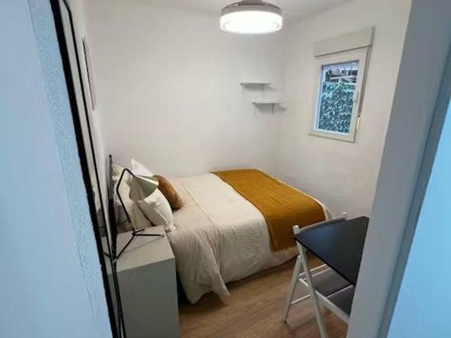 Carrer de Francisco Moreno Usedo, Valencia, Valencian Community 46018