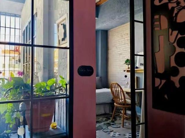 Carrer de Joan Llorenç, Valencia, Valencian Community 46008