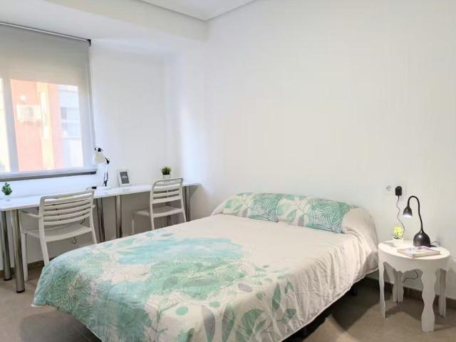 Carrer de Joaquín Costa, Burjassot, Valencian Community 46100