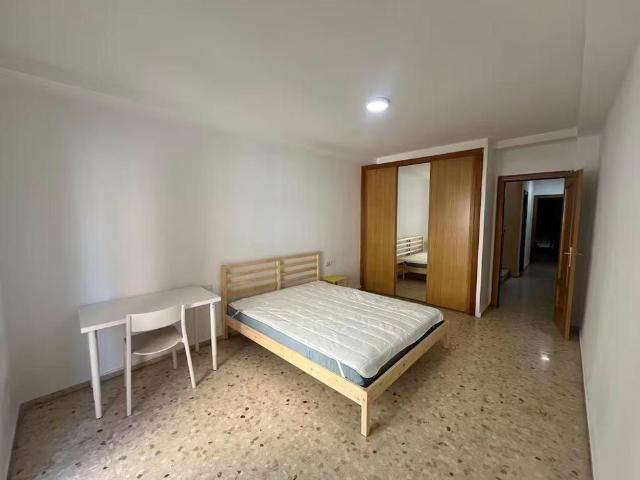 Carrer de Josep Benlliure, Valencia, Valencian Community 46011