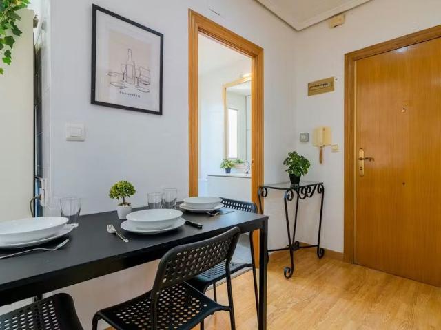 Carrer de Jaume II, Valencia, Valencian Community 46015