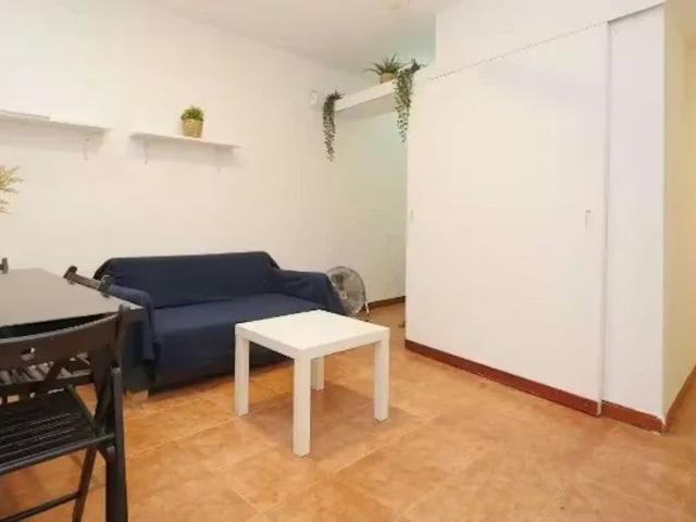 Carrer de la Lluna, Barcelona, Catalonia 08001